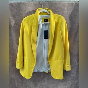 Jules and Leopold Yellow Blazer